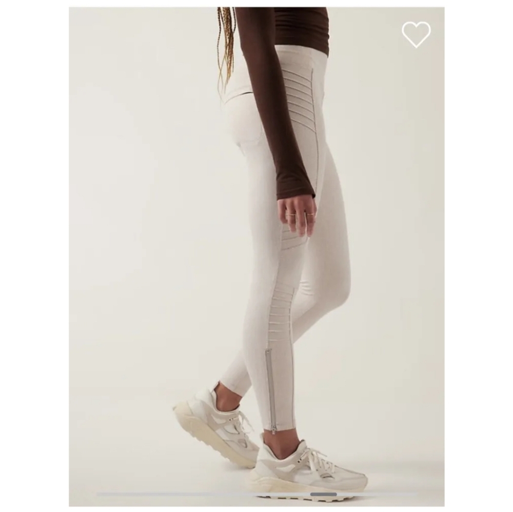 Athleta Cream Leggings